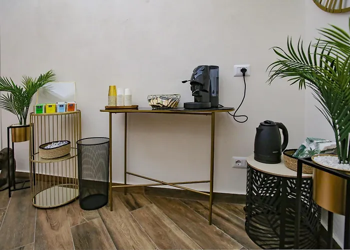 ゲストハウス Lustru カターニア